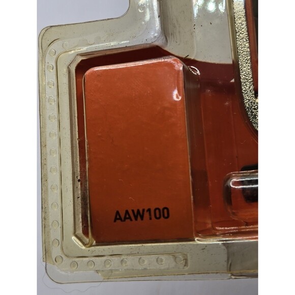 BLACK+DECKER, 8" Auto Adjusting Wrench, AAW100, Extra Wide 1-1/4”, Sealed. - Picture 4 of 5